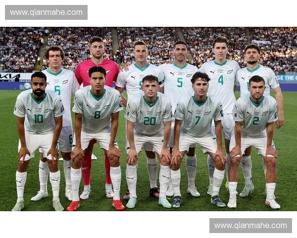 世界杯足球明星齐聚一堂 谁将成为全球瞩目的新王者